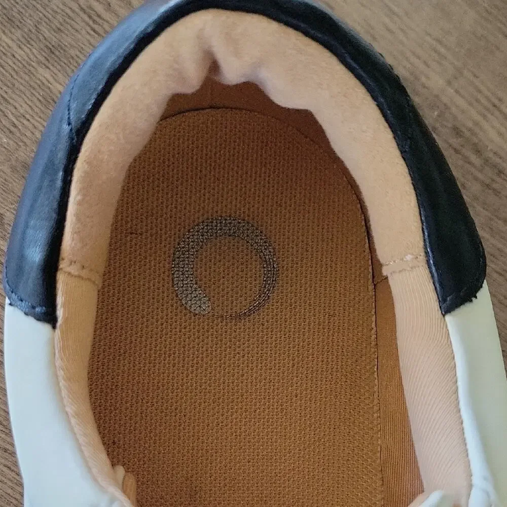 Journee Collection Erica Sneakers, Womens Size 9.5 White Vegan Leather,  Classic